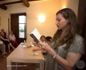 Scatola nera Cinzia Raffio legge